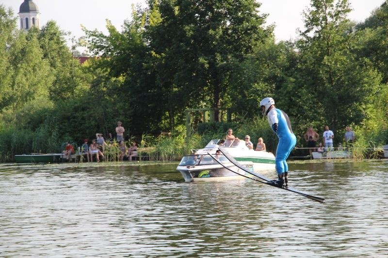 Netta Cup 2014. Konkurs skoków na nartach wodnych wygrał Rosjanin (zdjęcia, wideo)