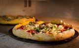 Tu zjesz najlepszą pizzę w Trójmieście. Dzień pizzy 9.02.2023. Zobacz, które miejsca są najbardziej popularne