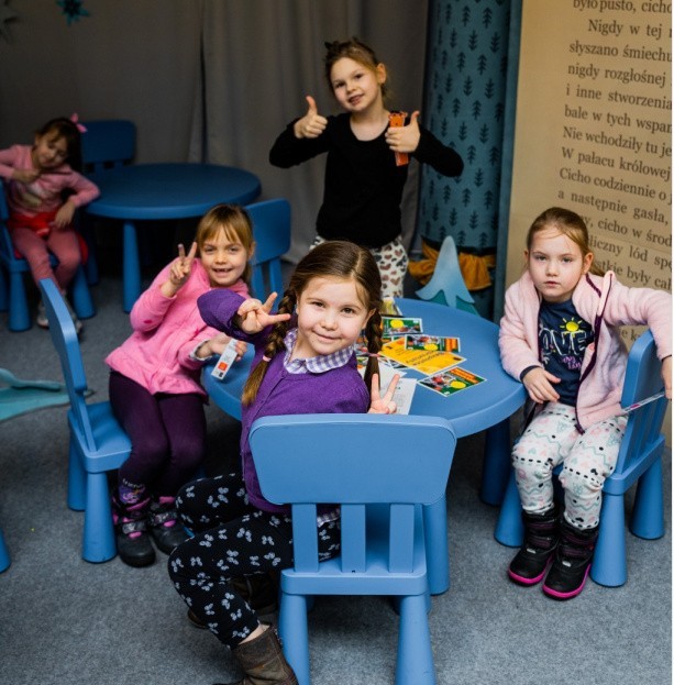 Naukę warto przeplatać z zabawą, dlatego Port Łódź Junior, czyli morska kraina zabawy centrum handlowego i nowy odział Biblioteki Miejskiej prężnie działający na Pabianickiej zapraszają do korzystania z atrakcji i uczestnictwa w warsztatach.