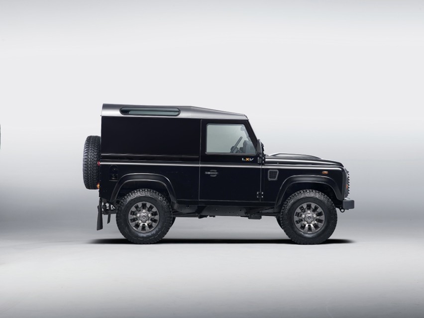 Land Rover Defender 90 Hard Top LXV Special Edition, Fot:...