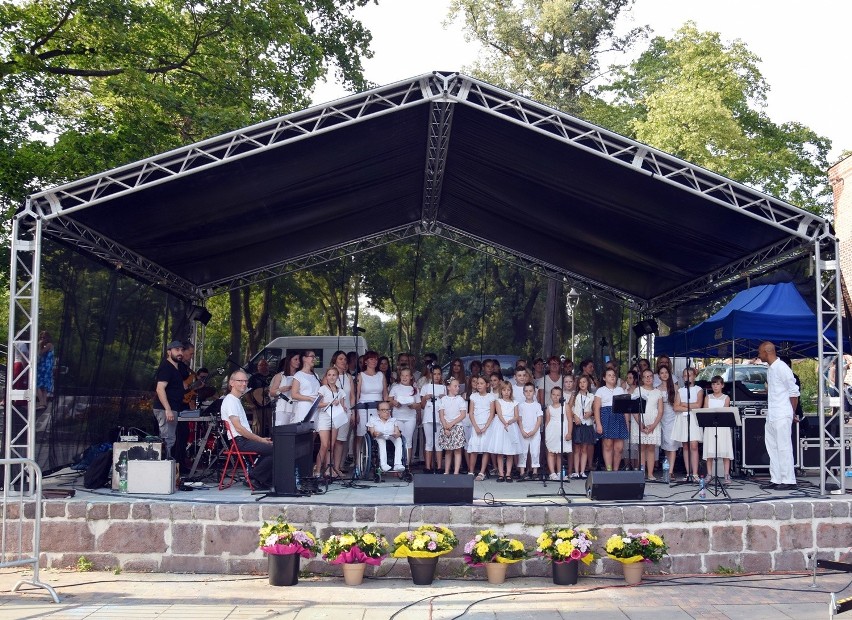 Koncert finałowy XI Stargard Gospel Days. Publiczność nie chciała puścić muzyków ze sceny