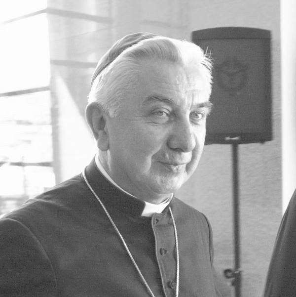 Zmarł Arcybiskup senior Wojciech Ziemba. W latach 2000-2006 pełnił funkcję arcybiskupa metropolity białostockiego, później warmińskiego 