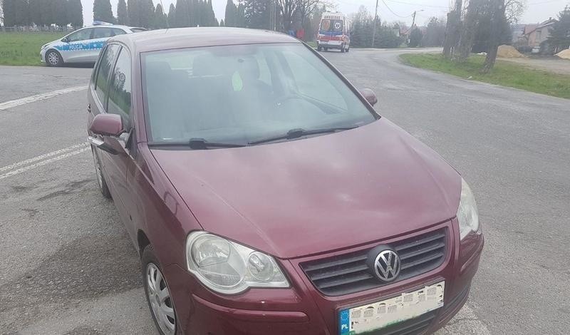 Gmina Oświęcim. Pijany kierowca volkswagena potrącił w Grojcu jadące po chodniku dziecko na hulajnodze