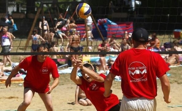 Turniej Dzielnic w Siatkówce Plażowej.