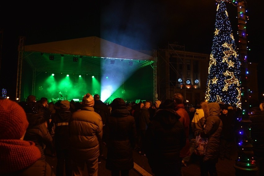 Sylwester 2017/2018 w Stalowej Woli. Witali Nowy Rok z Natalią Kukulską 