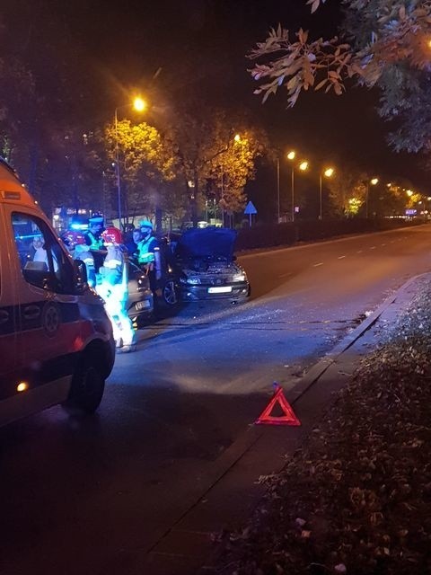 Białystok. Wypadek na ul. Zwierzynieckiej. Trzy osoby trafiły do szpitala [ZDJĘCIA]