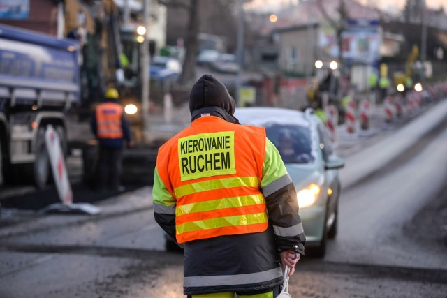 Rondo przy ul. Czerskiej czeka spora zmiana organizacji ruchu. Od poniedziałku rozpoczną się prace