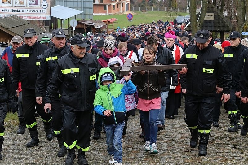 Droga Krzyżowa z Nowej Słupi na Święty Krzyż