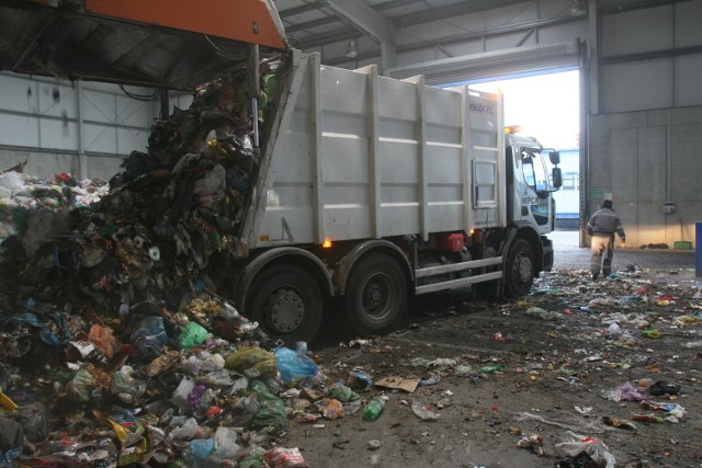 Czy czekają nas kłopoty z wywożeniem śmieci?