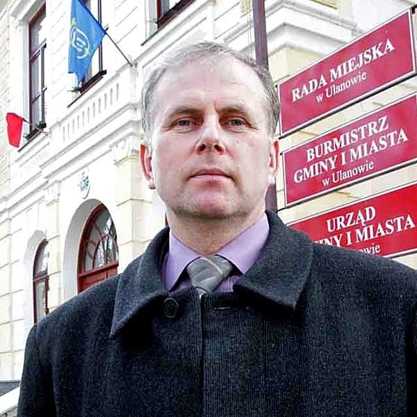 Stanisław Garbacz - 45 lat, żona, troje dzieci, mieszkają w Kurzynie Wielkiej. Studiuje administrację w Wyższej Szkole Humanistyczno Przyrodniczej w Sandomierzu.