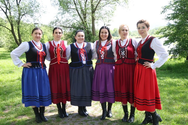 W Ciekotach wykonawcy z powiatu kieleckiego rywalizowali o udział w finale 48. Buskich Spotkań z Folklorem