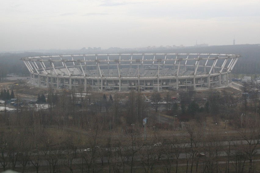 Najwięcej kontrowersji budzi budowa dachu Stadionu Śląskiego