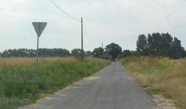 Po "schetynówce&#8221; w Bodzowie remontowane będą kolejne wiejskie drogi w gminie Bytom Odrz.