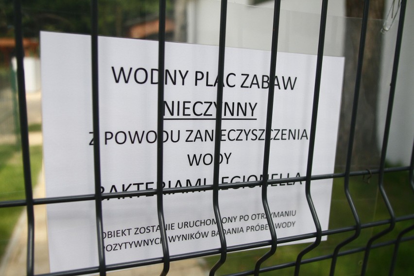 Groźna bakteria w Arturówku. Wodny Plac Zabaw w Łodzi zamknięty z powodu bakterii powodującej chorobę legionistów