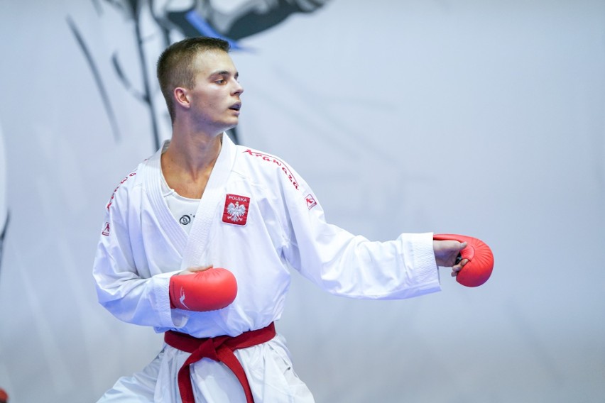 Zawody karate. Łodzianin Dominik Dziuda był trzeci w Budapeszcie