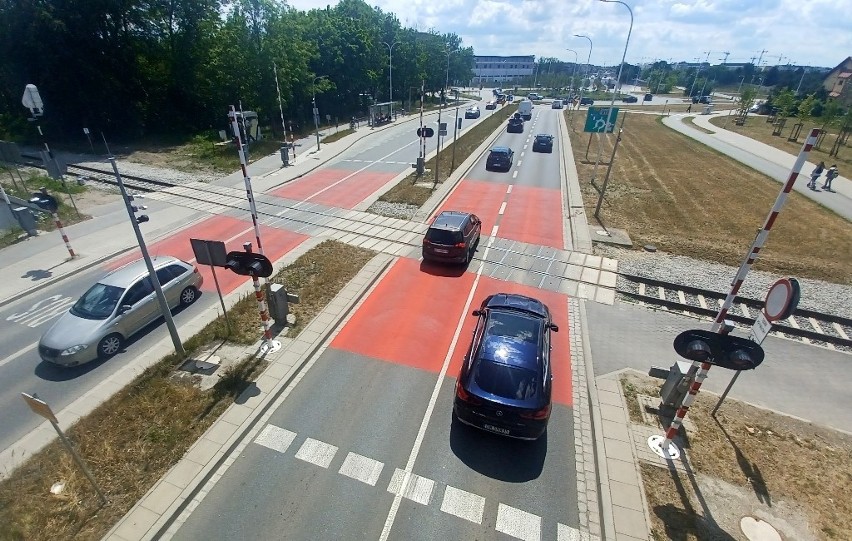 Zakorkowane Jagodno i problemy kierowców po uruchomieniu...