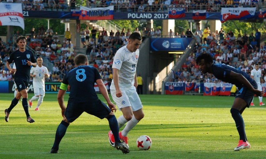 Euro 2017 w Kielcach. Anglia pokonała Słowację i wróciła do gry 