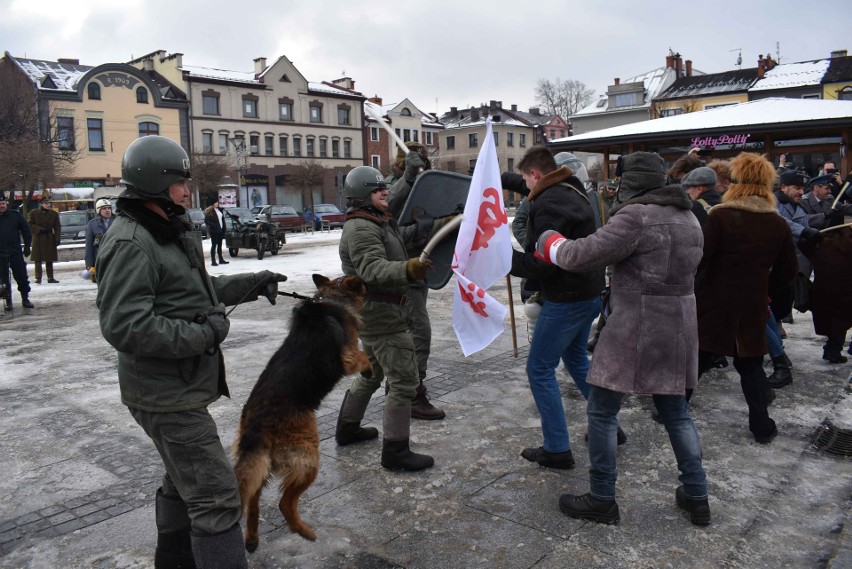 Nowy Targ.  „Solidarność” nie zginie w góralskiej dziedzinie. Pokazali jak komuniści walczyli z narodem 