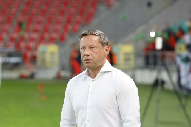 Trener Dariusz Banasik nie kryje, jakie problemy ma GKS Tychy.