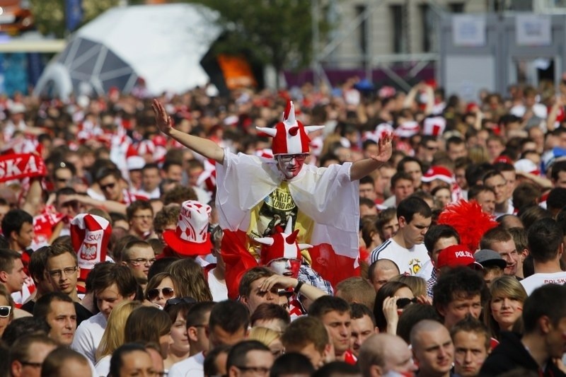 Strefa Kibica na placu Wolności podczas Euro 2012.