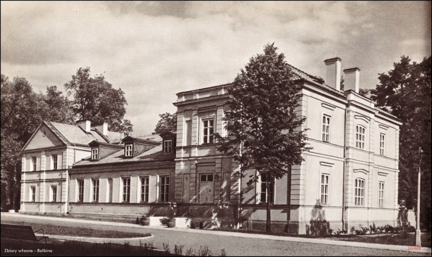 Muzeum w pałacu Pułaskich - zdjęcie (skan) pochodzi z...