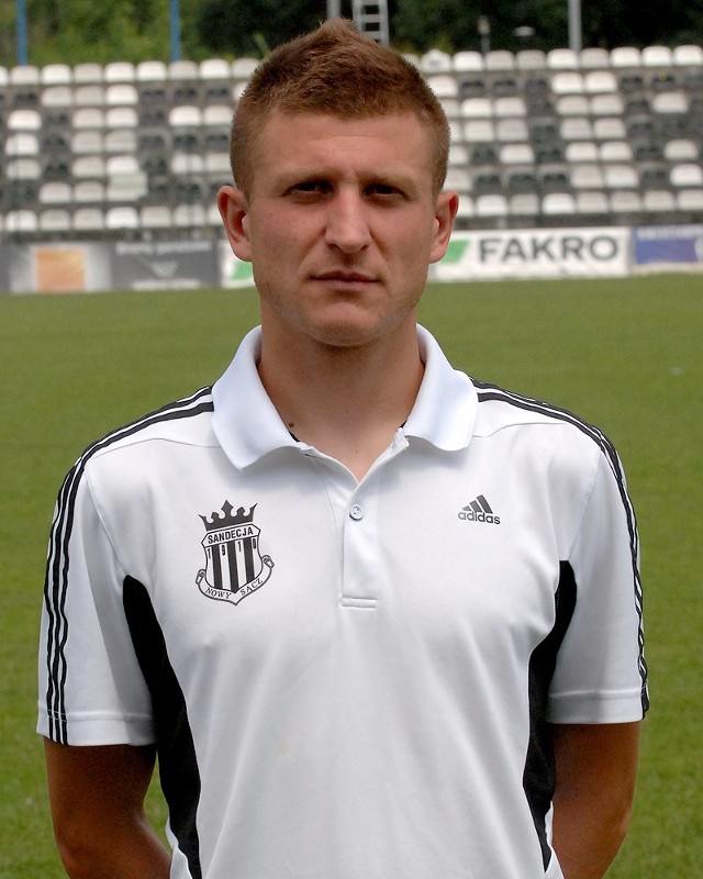 Maciej Bębenek ma 31 lat