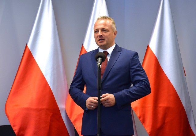 Wojewoda Mikołaj Bogdanowicz poinformował o przygotowanych przez rząd akcjach profrekwencyjnych w związku z wyborami parlamentarnymi i referendum