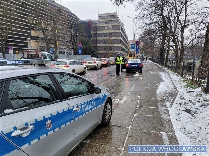 Dzisiaj (4 marca) policjanci z wrocławskiej drogówki...