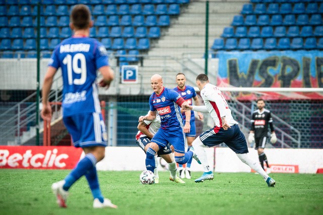 9.06.2020 r. Piast Gliwice zagrał z Górnikiem Zabrze przy Okrzei bez udziału kibiców