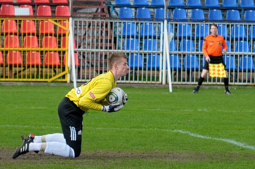 Mielczanie blisko pół godziny grali z Miedzią Legnica w...