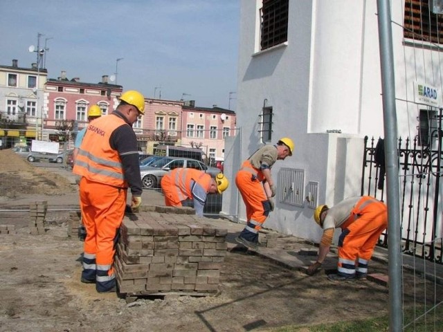 Prace na rynku w Więcborku ruszyły w kopyta