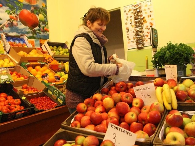 Dla wielu słupszczan święta będą oszczędnePrzedświąteczny szał zakupów trwa w najlepsze. Jednak słupszczanie zapowiadają, że wydadzą mniej niż w poprzednich latach.