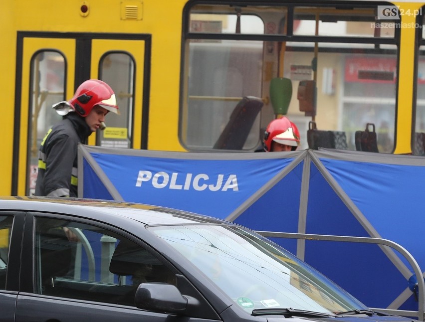 Szczecin. Śmiertelne potrącenie, mężczyzna wpadł pod tramwaj przy placu Rodła