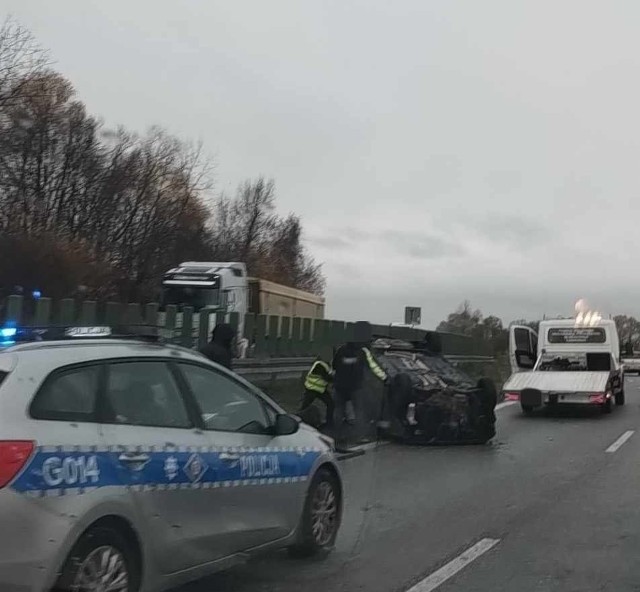 Wypadek na zakopiance w Jaworniku w gminie Myślenice