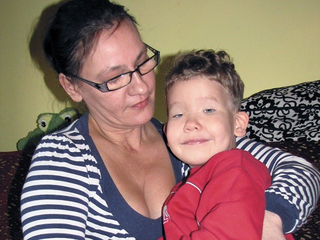 Barbara Kucharska wierzy, że operacja w Berlinie uratuje wzrok jej synkowi