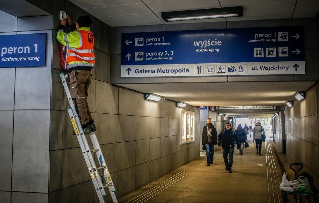 System informacji pasażerskiej na dworcu PKP Gdańsk Wrzeszcz zacznie  działać do końca roku [ZDJĘCIA] | Dziennik Bałtycki