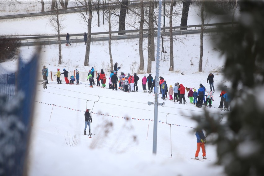 Górka Środulska - wyciąg narciarski w Sosnowcu jest...