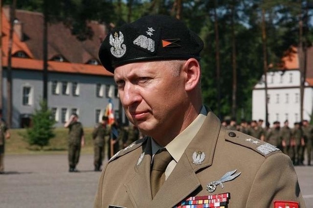 Gen. dyw. Mirosław Różański ma 53 lata. W wojsku od 1982 r. Mieszka w Międzyrzeczu.