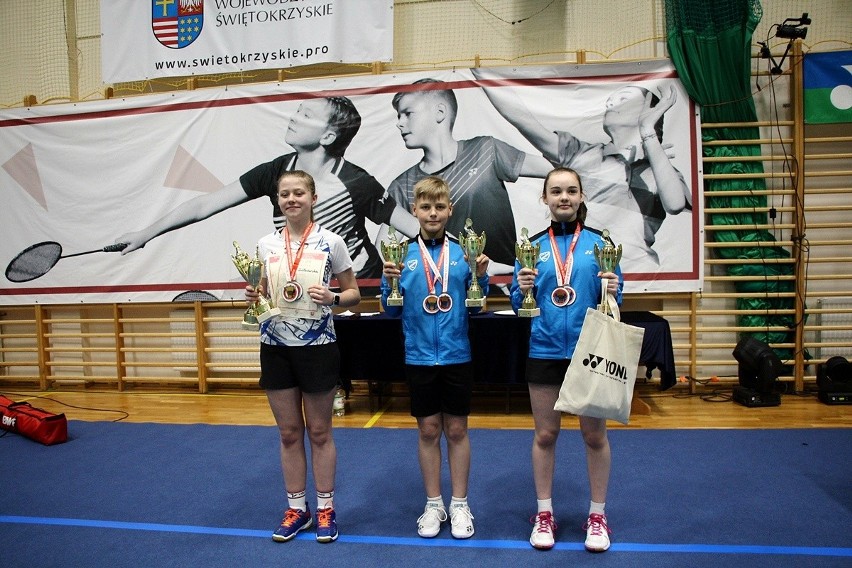 Indywidualne Mistrzostwa Polski Młodzików Młodszych w Badmintonie - Suchedniów 2021