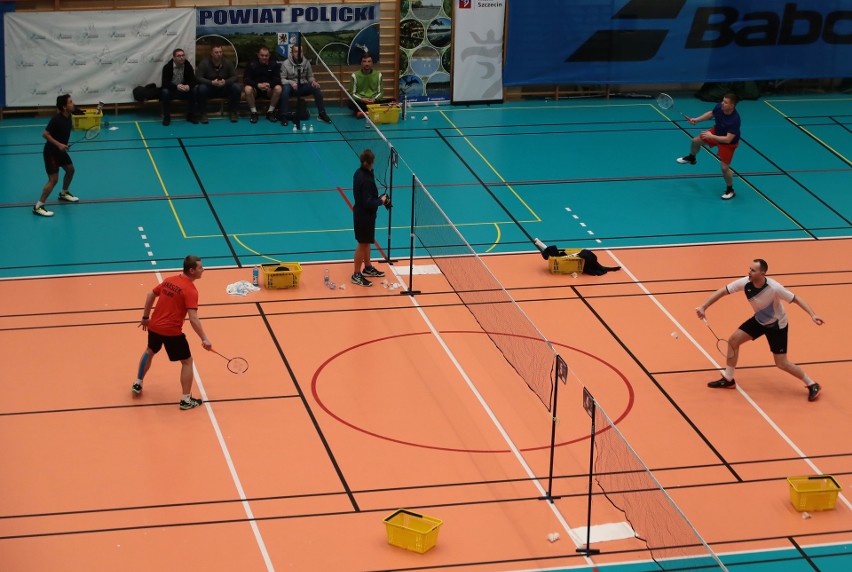 Turniej Babolat Cup wrócił do Polic. Zobacz badmintonistów w akcji. ZDJĘCIA