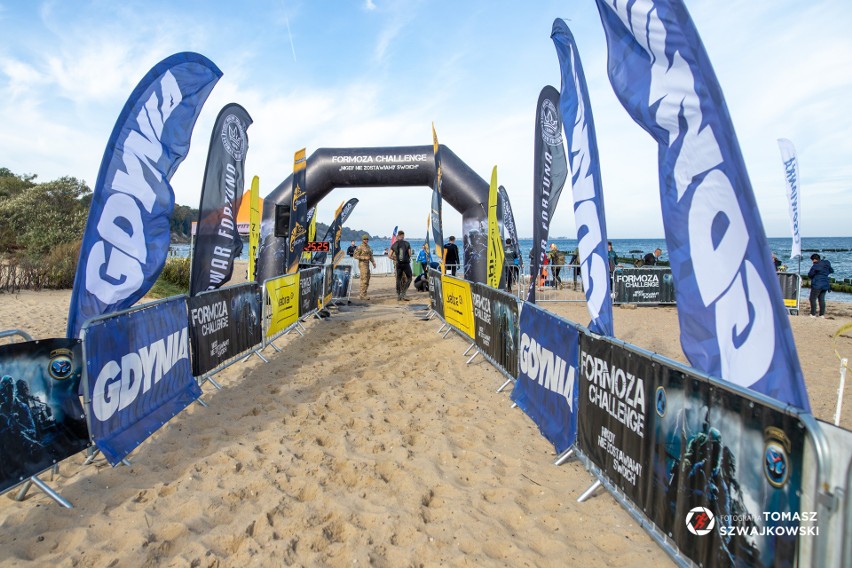 Zawody Formoza Challenge Gdynia rozgrywane są na plaży w...