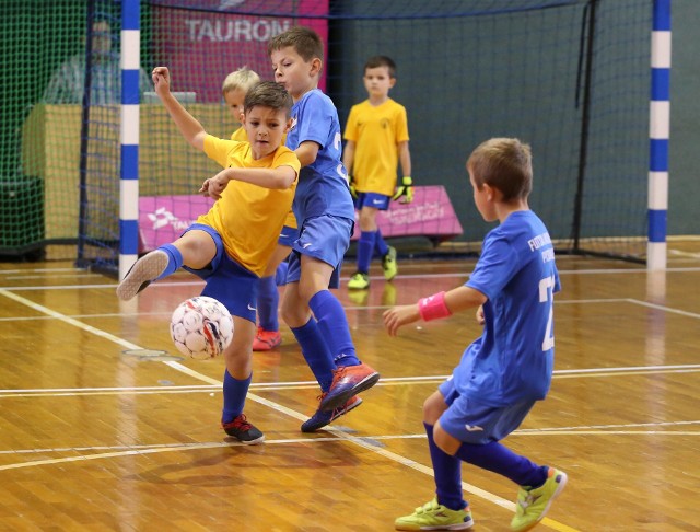 Najlepsze piłkarskie drużyny będą reprezentować Górny Śląskim w wielkim finale w Krakowie, który odbędzie się 14 listopada.