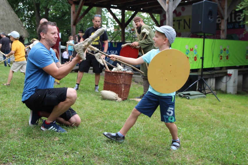 Festiwal Etnomania w Wygiełzowie przyciągnął gości