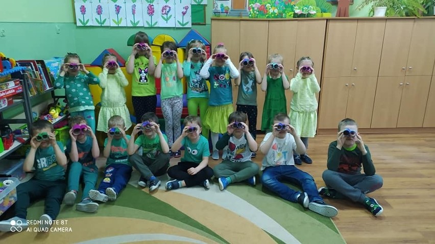 Przedszkolaki z Kamieńczyc świętowały na zielono. Uczyły się w ten sposób wspólnej odpowiedzialności za Ziemię (ZDJĘCIA) 
