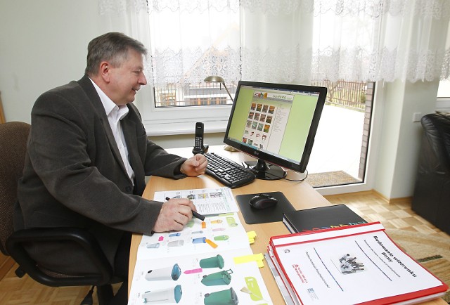 Andrzej Jania z powodzeniem rozwija firmę zajmującą się sprzedażą urządzeń ochrony środowiska.