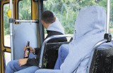 MPK Poznań: Piją w tramwaju lub autobusie? Zgłoś to kierowcy!