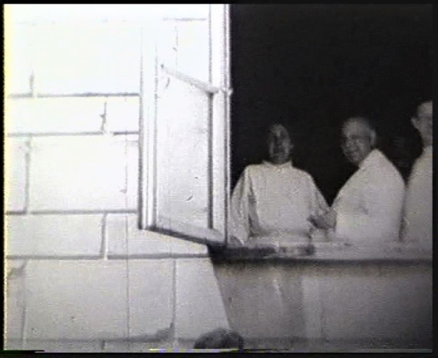 Widok Szpitala Starozakonnych, kadr z filmu z lat 30. XX...