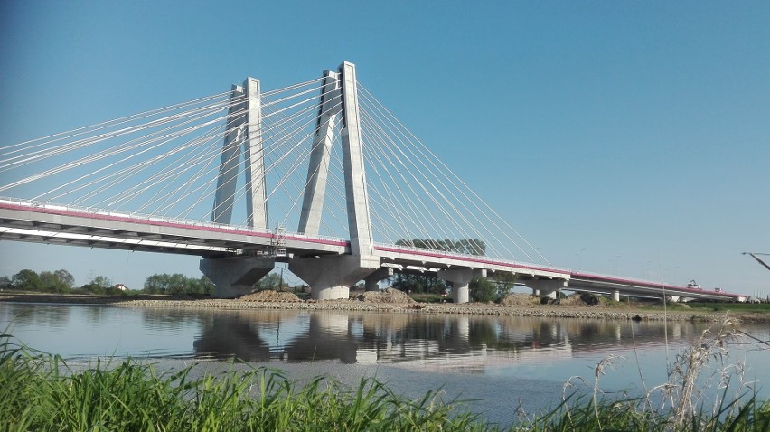 Kraków. Obwodnica i piękny most coraz bliższe otwarcia