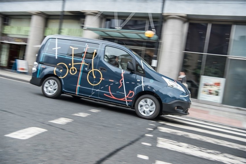 Nissan e-NV200 Workspace...