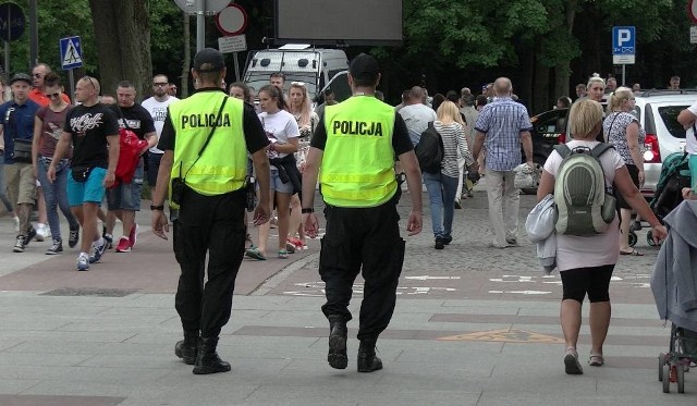 W Kołobrzegu podczas Sunrise Festival 2018 policja prowadzi wzmożone kontrole.